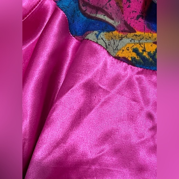 Shepherds Pura Seta Silk Jacket
Blazer Floral size Medium New jacket no tag - Picture 10 of 12